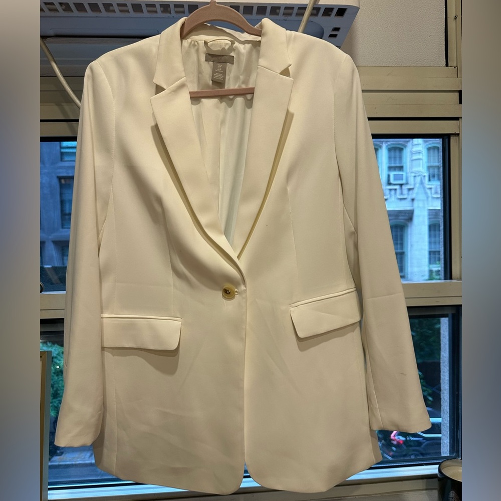 H&M medium white blazer